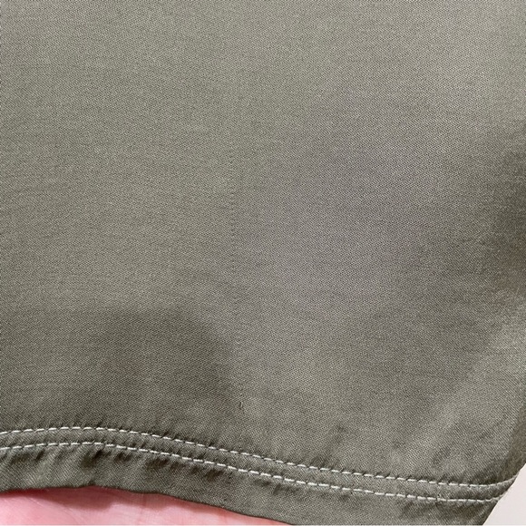 Nation LTD June Sateen V Neck Top Vintage Army Green Viscose Satin Women's XS - Picture 16 of 16